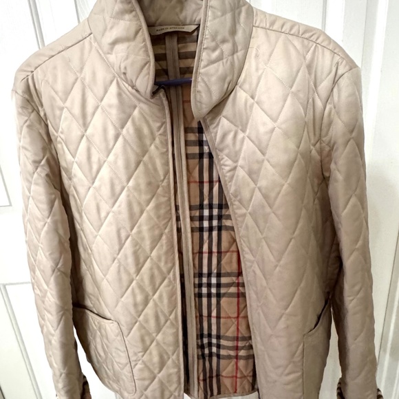 Burberry Quilted Jacket - Picture 3 of 6